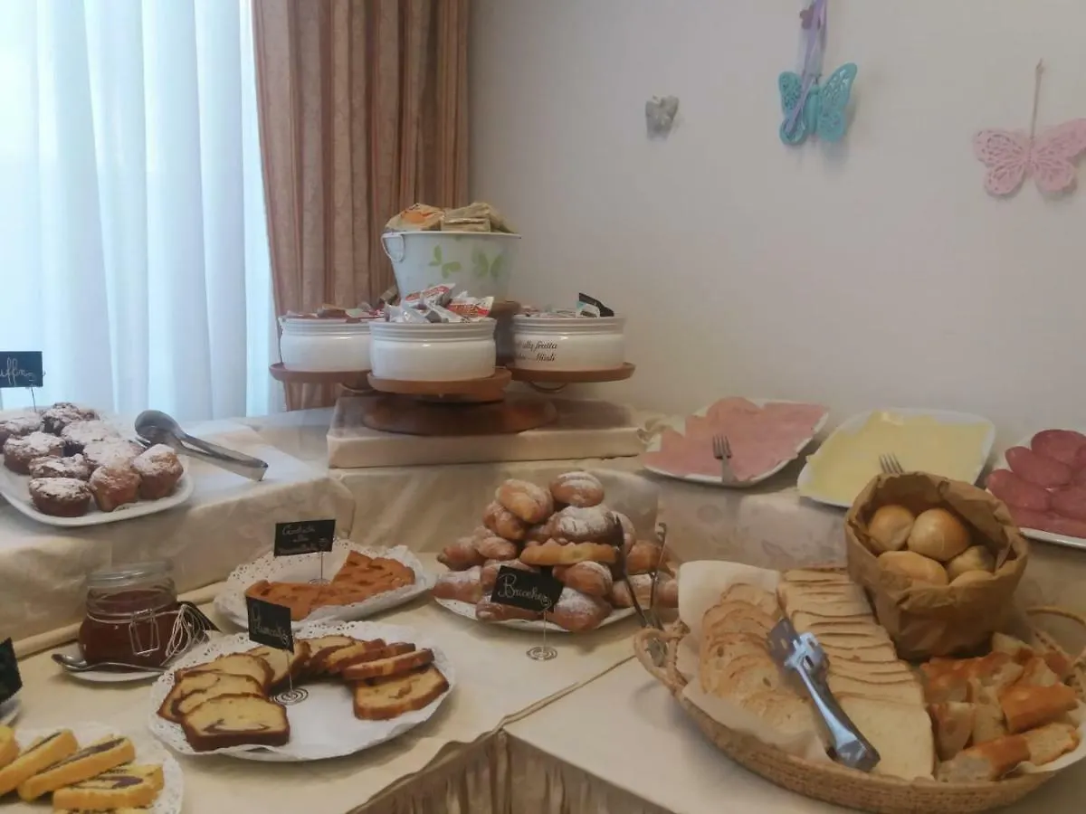 Hotel Maita Lido di Camaiore 3*,  Italia